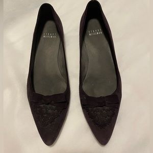 Stuart Weitzman pointy toe suede flats in dark purple